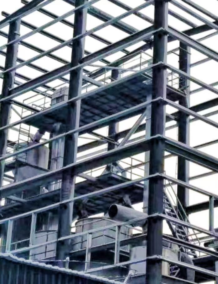 內(nèi)蒙古土默特左旗善岱項(xiàng)目:日產(chǎn)240噸蒸汽玉米壓片機(jī)組